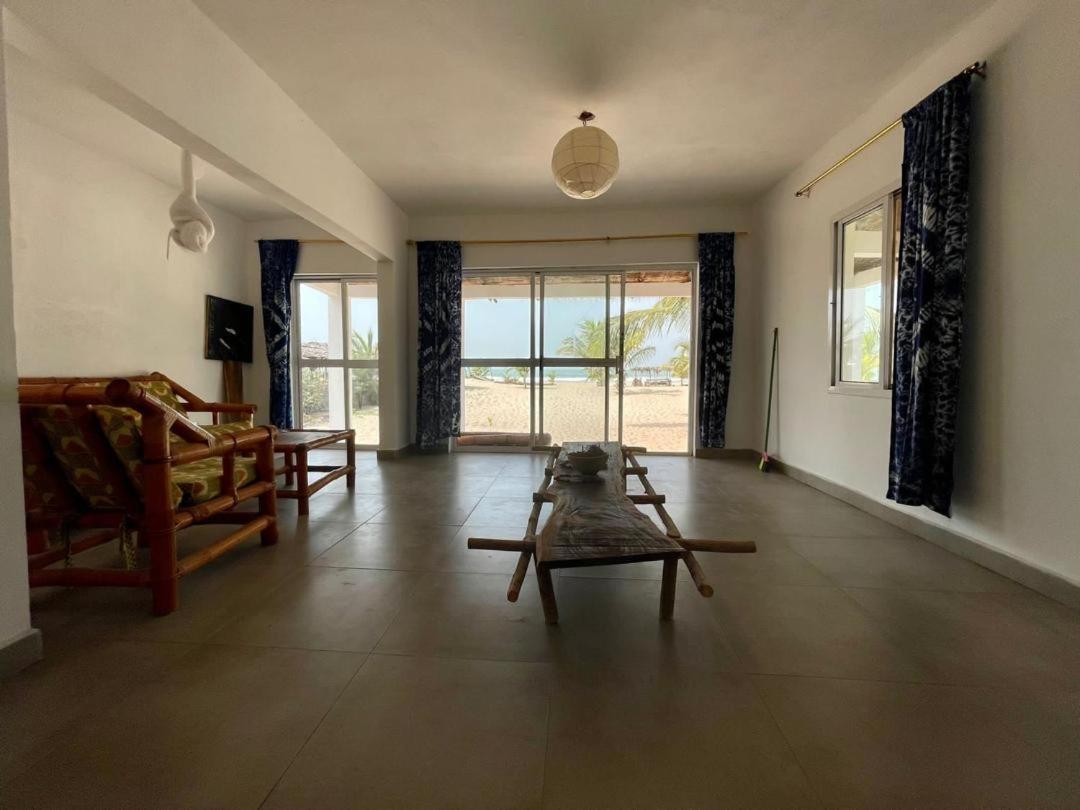Santana Beachclub Sanyang Εξωτερικό φωτογραφία